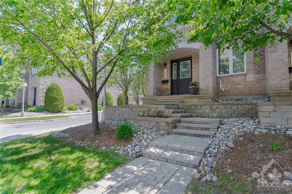 Houses Sold on Lanark Ave in Ottawa, ON ∞ Unreserved