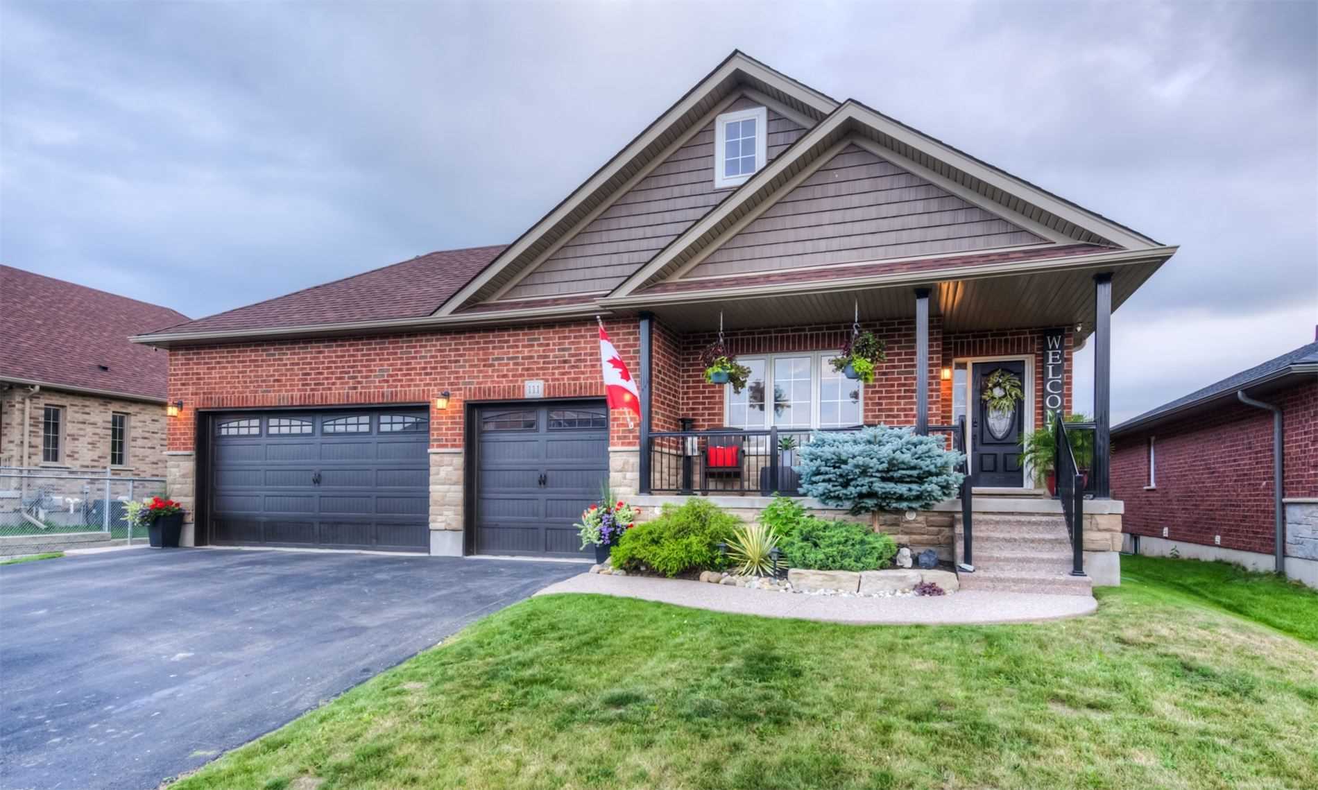 Houses Sold on Applewood St in BlandfordBlenheim, ON ∞ Unreserved