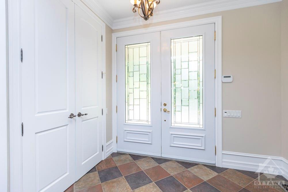 Houses Sold on Marie Eve St in Alfred and ON ∞ Unreserved