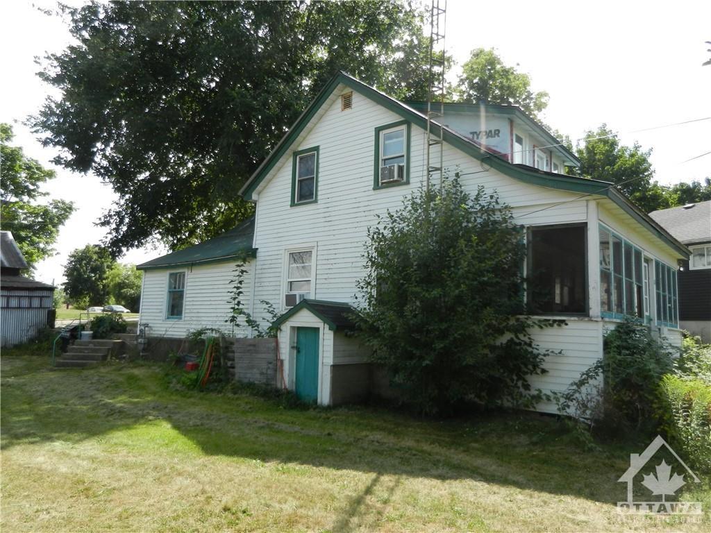 Real Estate Sold in Smiths Falls, ON ∞ Unreserved