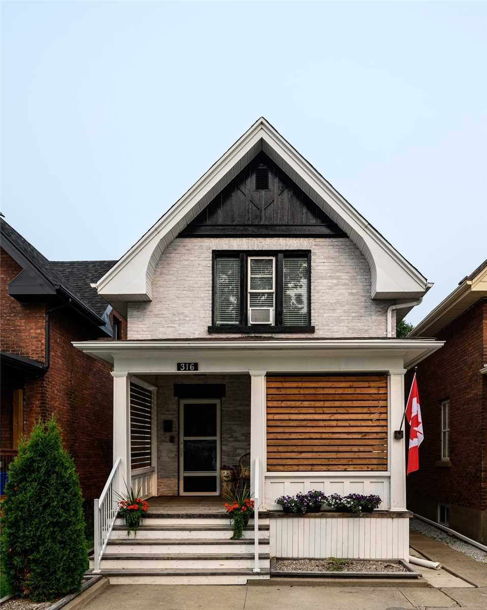 Houses Sold on Norah St S in Thunder Bay, ON ∞ Unreserved